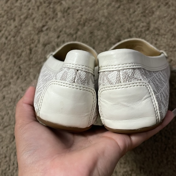 🤍Michael Kors 🤍 - Picture 7 of 9